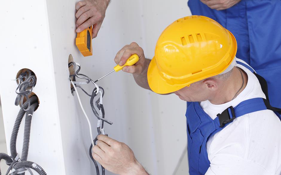 électricien urgence Courbevoie